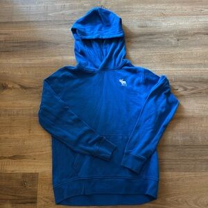EUC - barely worn - boys’ blue Abercrombie lightweight hoodie - size 13/14